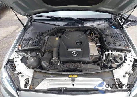 2016 Mercedes-Benz C 300 из США, поврежденный, VIN 55SWF4JB8GU168804